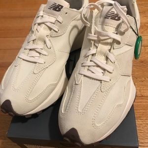 Brand new in box new balance 327 angora sea salt size Women’s 9